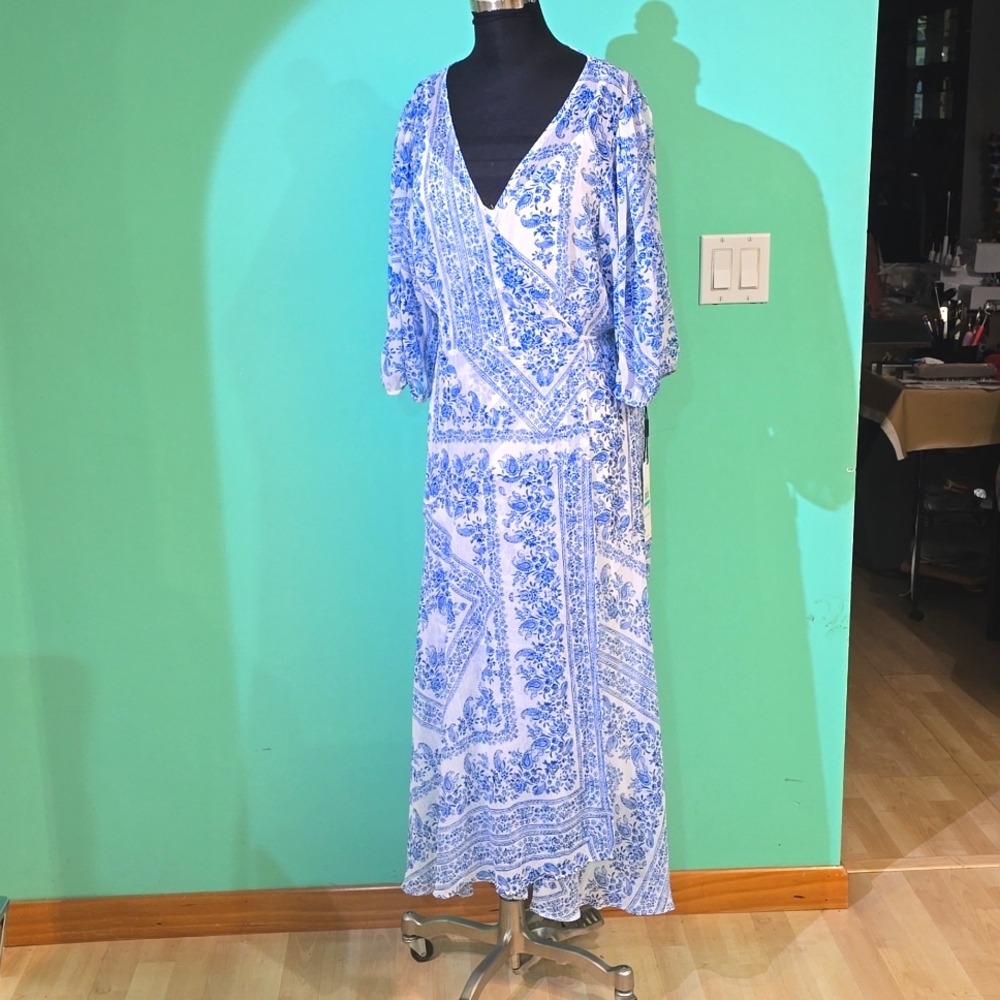 NWT Calvin Klein Size 16 maxi wraparound dress